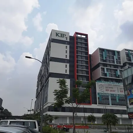 Az Klia Homestay Sepang Exterior photo